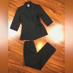Brioche California Vintage Black Tie Front 2 Piece Suit